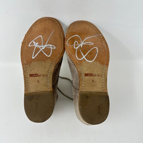 Matika Tan/Brown Suede Hidden Wedge Lace Bootie Shoes Womens Size 6 - Picture 9 of 16